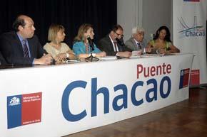 Ministra Silva entrega detalles técnicos sobre construcción del puente sobre el Canal de Chacao